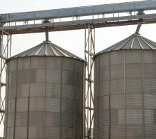 Silozurile metalice de cereale, fundamentale pentru agricultura modernă