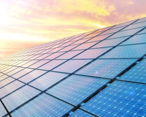 Accesorii profesionale în montajul panourilor fotovoltaice – cheia eficienței solare