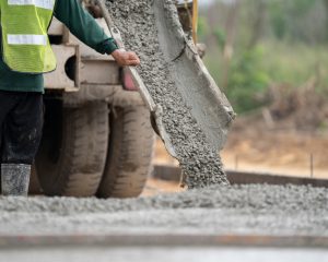 Ghidul achiziționării de beton: Cum să alegi și să estimezi costurile corect